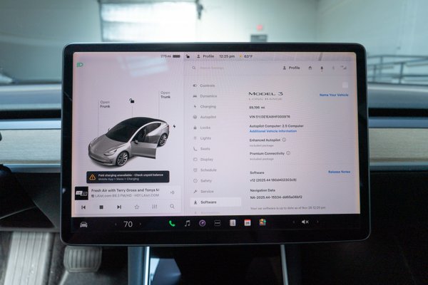 Superficial yellowing around border of touchscreen