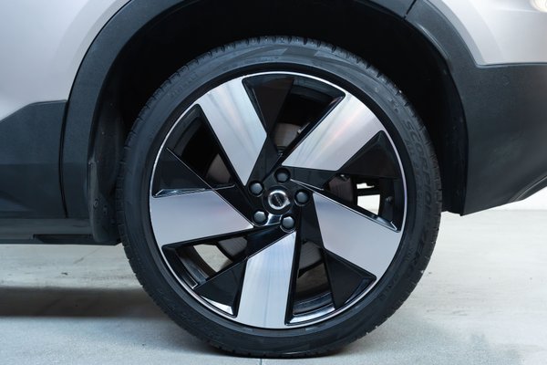 Curb rash driver side rear wheel