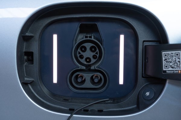 2022 Mercedes-Benz EQS - detail